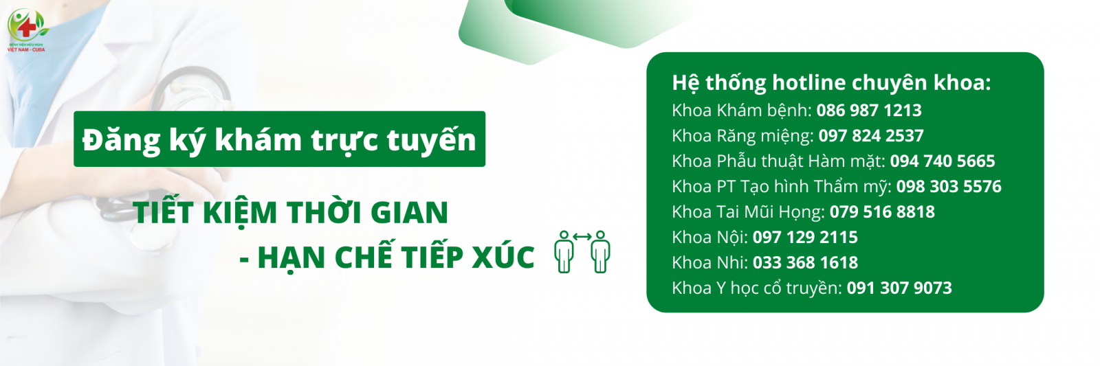 CHUYÊN GIA THẨM MỸ BẠCH MINH TIẾN TRONG PHÒNG PHẪU THUẬT AN TOÀN